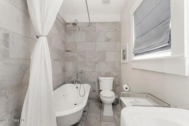 $850,000 | 1309 Bowen Avenue, Ocean Springs, MS 39564