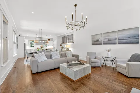 $1,399,900 | 3733 Granny White Pike, Nashville, TN 37215