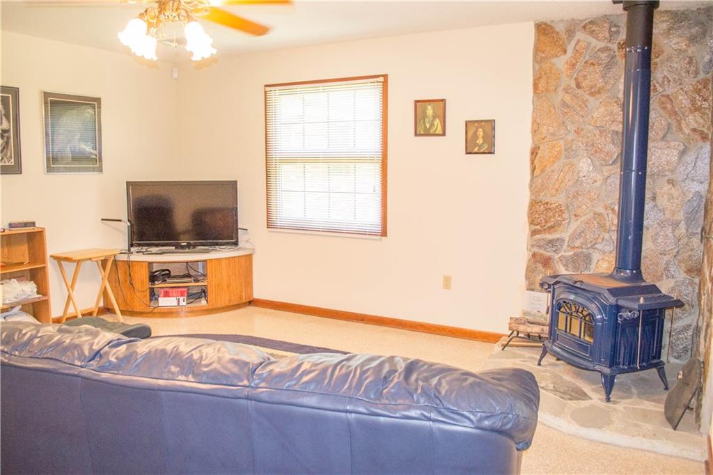 68248 Walker Road Kentwood, LA 70444 - Photo 5 of 24 Gallery Image 5