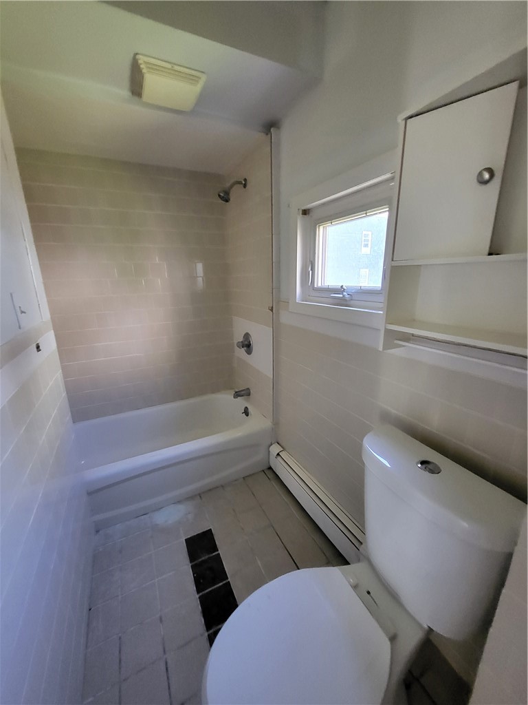 127 Sherman Street Pawtucket, RI 02860 - Photo 11 of 14