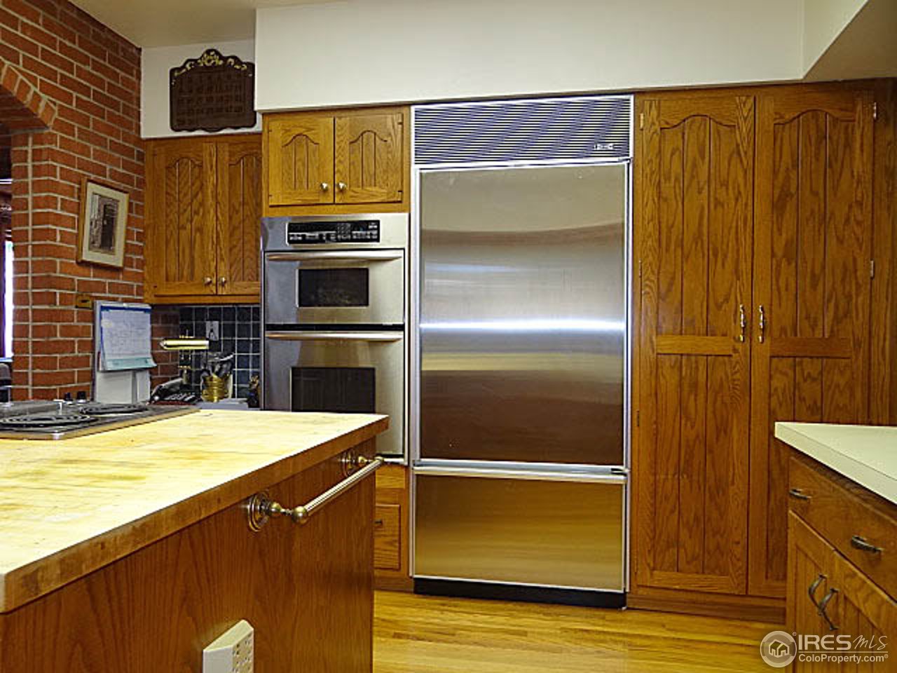 1902 Homestead Road Greeley, CO 80634 - Photo 8 of 18 All Appliances Included..Even The Double Oven