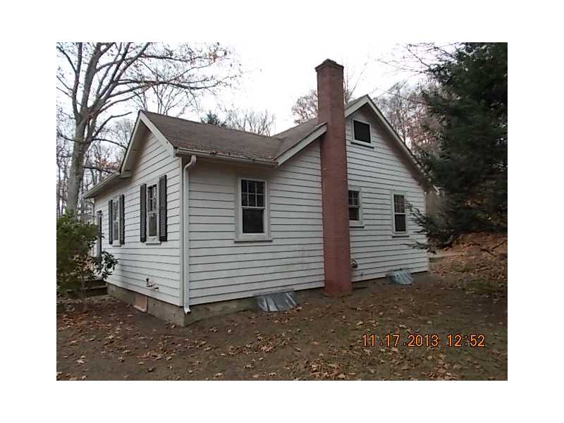 172 Leigh Road Cumberland, RI 02864 - Photo 3 of 19 Exterior Back.