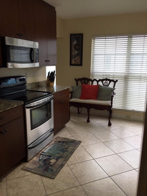6245 Old Court Road, Unit 2020 Boca Raton, FL 33433 - Photo 5 of 21 IMG_1333