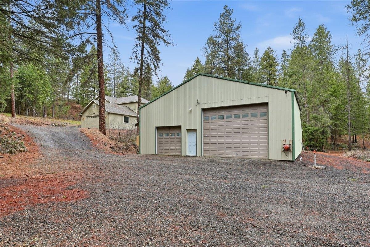 23039 North Crescent Road Chattaroy, WA 99003 - Photo 39 of 47