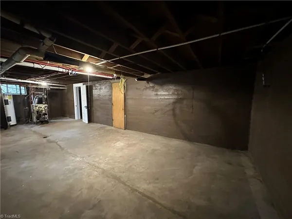 $228,900 | 330 Ridgewood Road, Bassett, VA 24055