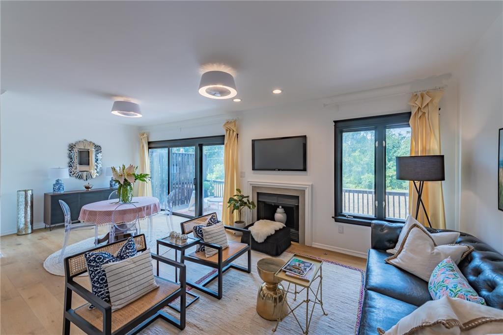 146 Shadow Ridge Drive Pittsburgh, PA 15238 - Photo 6 of 25 Gallery Image 6