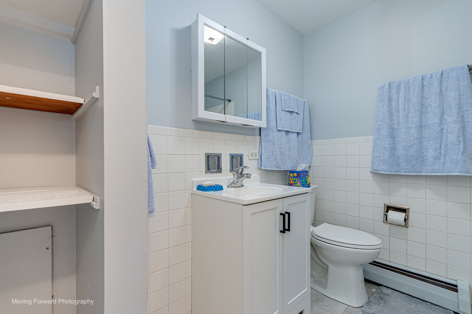 6940 West 65th Street, Unit 3B Chicago, IL 60638 - Photo 12 of 23