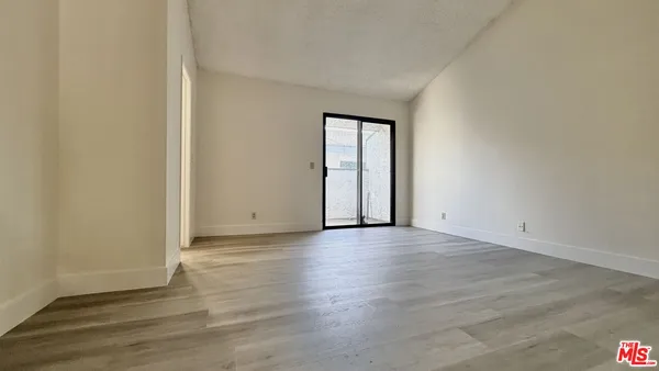 $3,500 | 31 Eastern Avenue, Unit 4, Pasadena, CA 91107