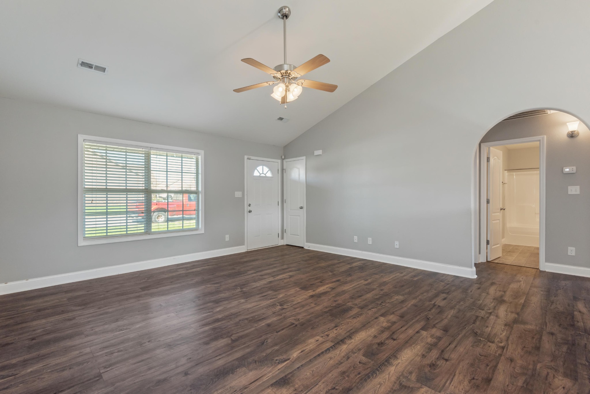 6554 Colossal Lane Corryton, TN 37721 - Photo 7 of 29 Gallery Image 7