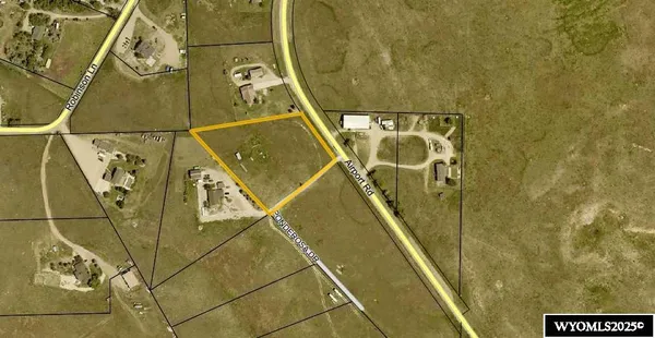 $285,000 | 3 Valley View Estates, Buffalo, WY 82834