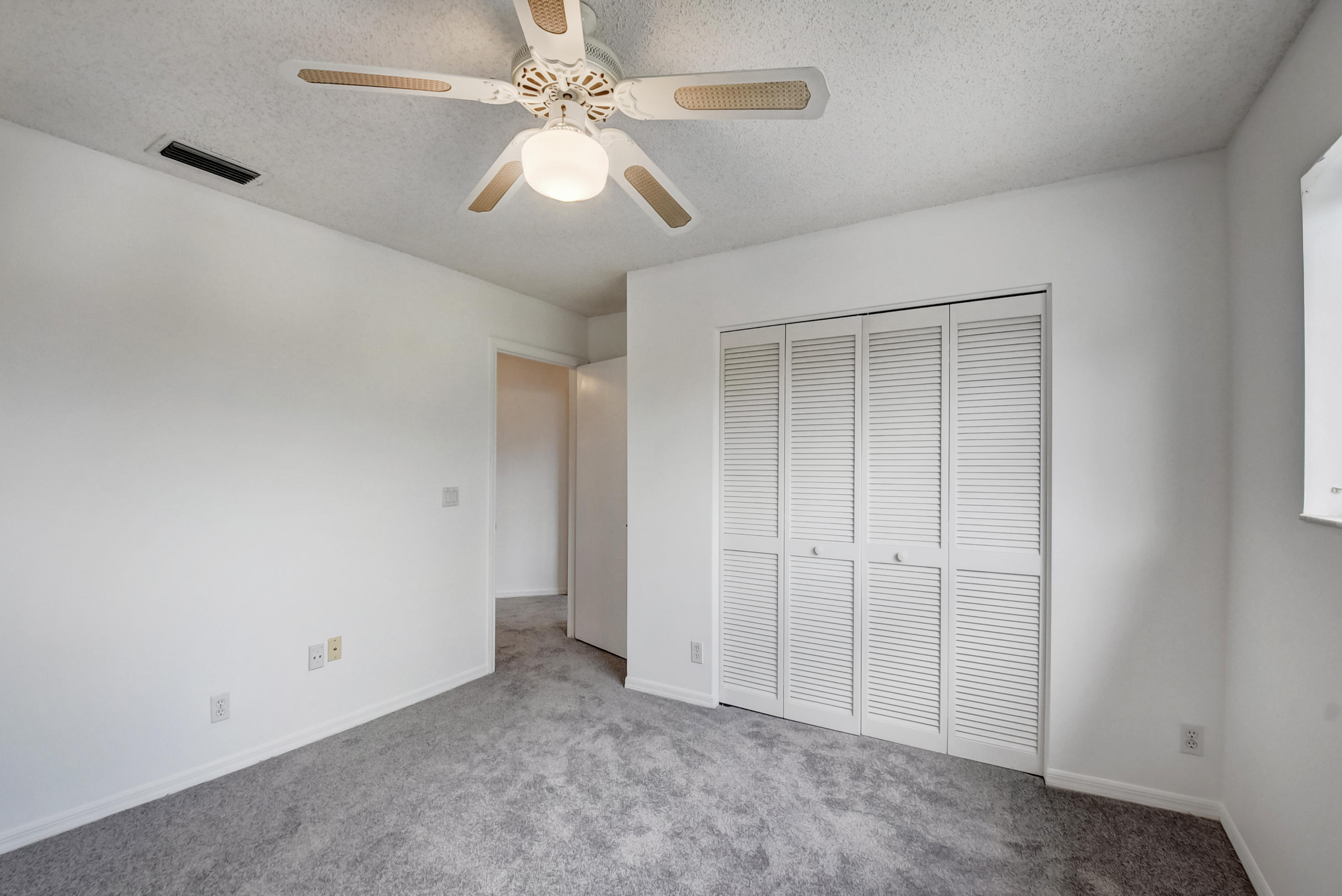 21280 Sawmill Court Boca Raton, FL 33498 - Photo 19 of 34 25_25_ebf_7462_3_4_5_6