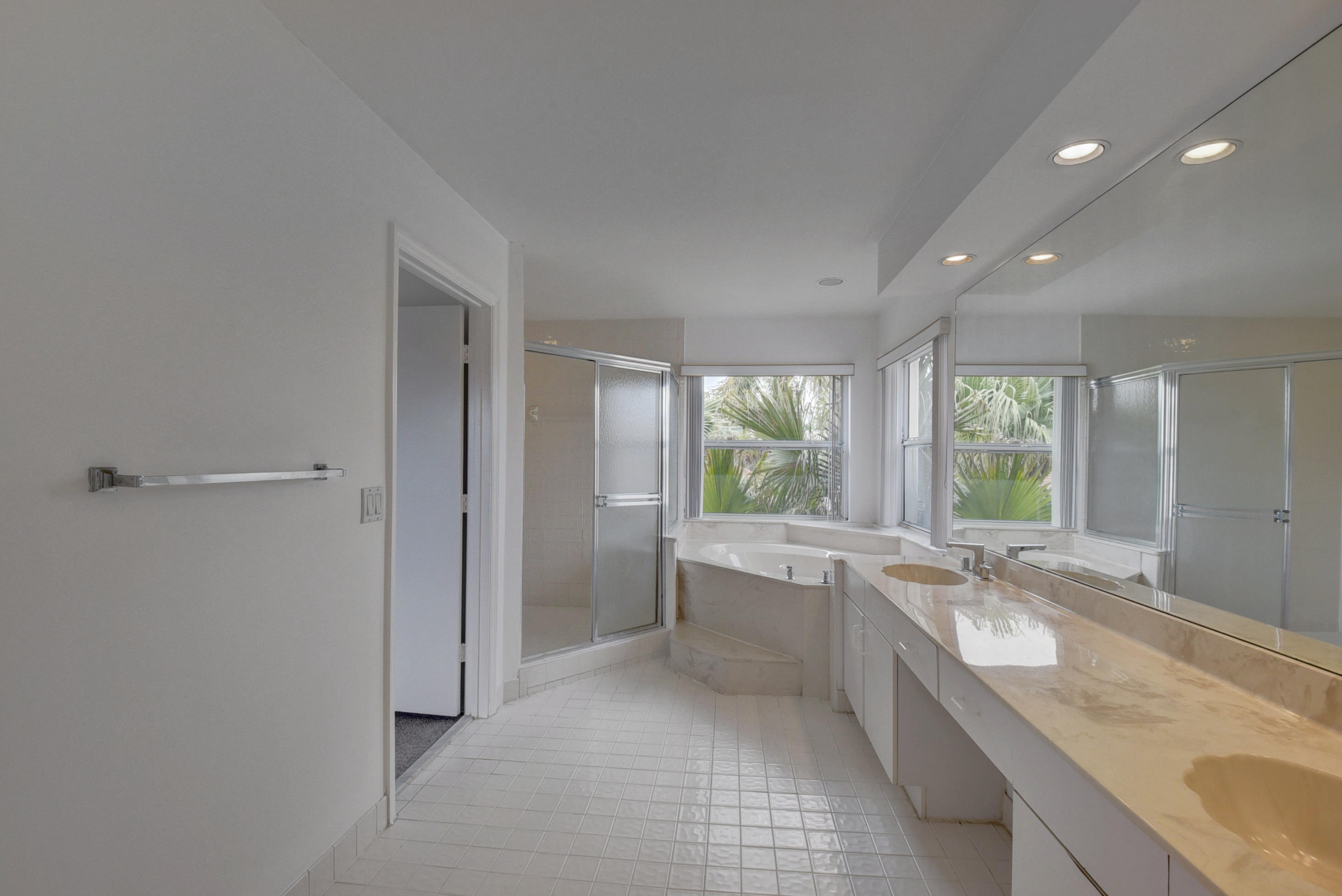 21280 Sawmill Court Boca Raton, FL 33498 - Photo 22 of 34 30_30_ebf_7487_88_89_90_91