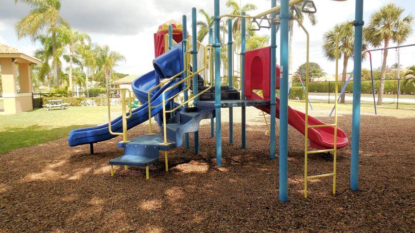 21280 Sawmill Court Boca Raton, FL 33498 - Photo 31 of 34 20201216154440810122000000-o