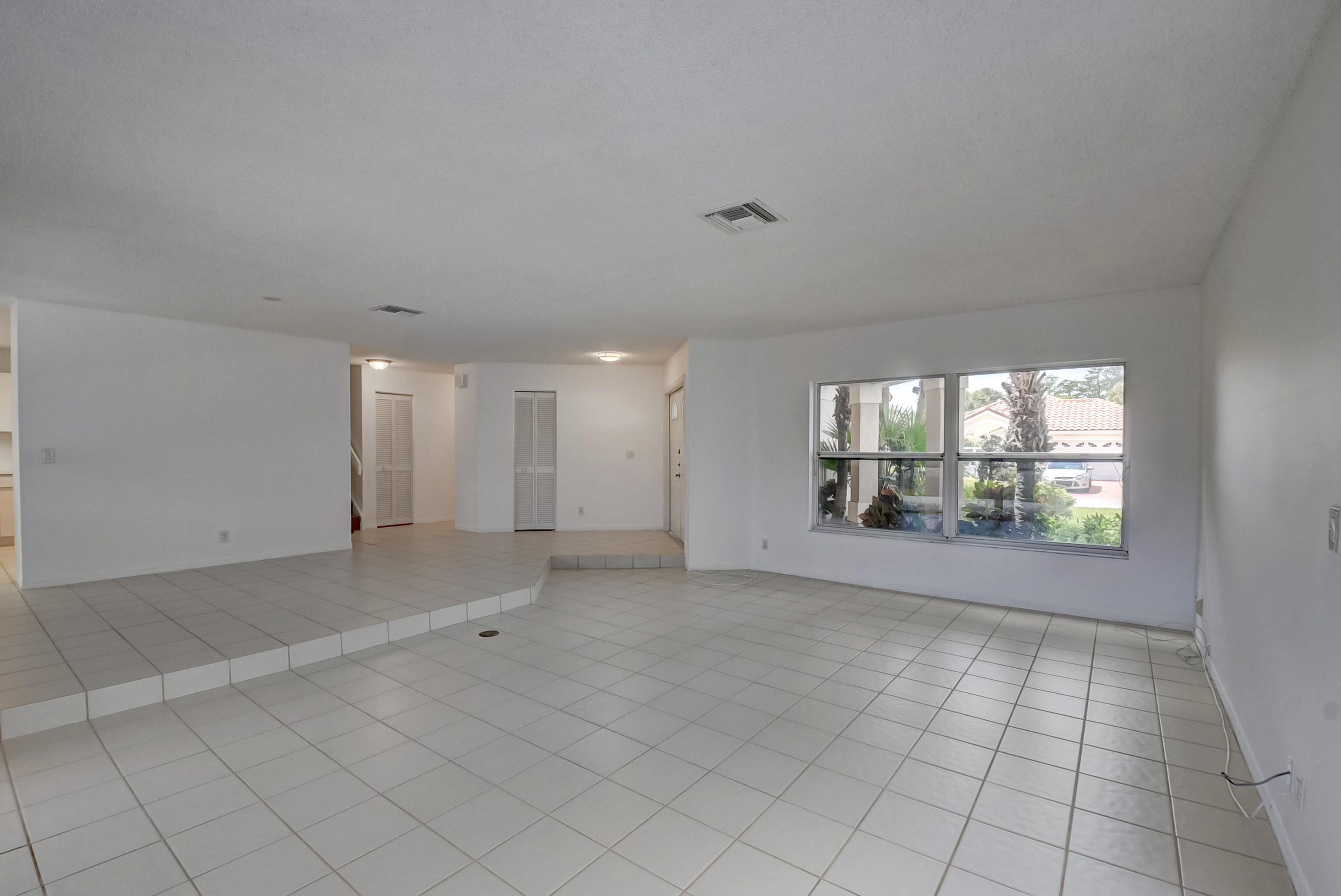 21280 Sawmill Court Boca Raton, FL 33498 - Photo 6 of 34 07_07_ebf_7352_3_4_5_6