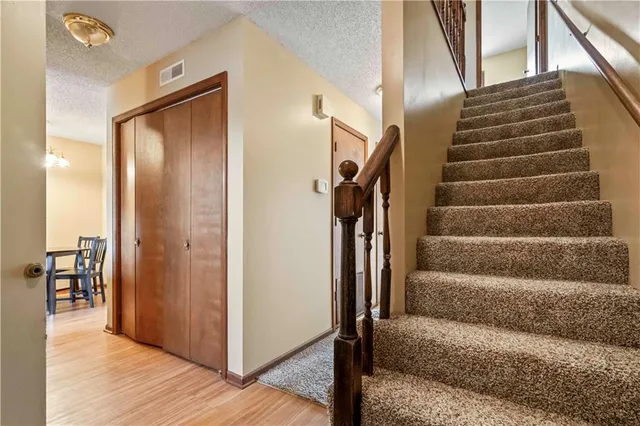 $165,000 | 1113 Jeff Circle, Paola, KS 66071