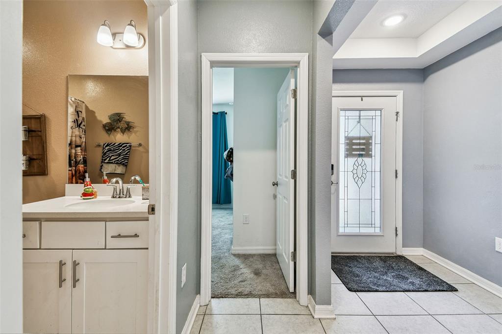 8207 Abalone Loop Palmetto, FL 34221 - Photo 27 of 37