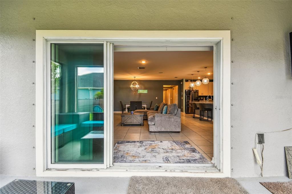 8207 Abalone Loop Palmetto, FL 34221 - Photo 29 of 37