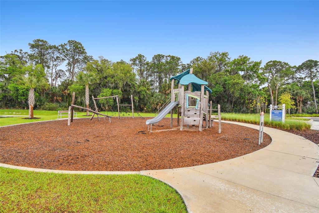8207 Abalone Loop Palmetto, FL 34221 - Photo 33 of 37 a view of a park