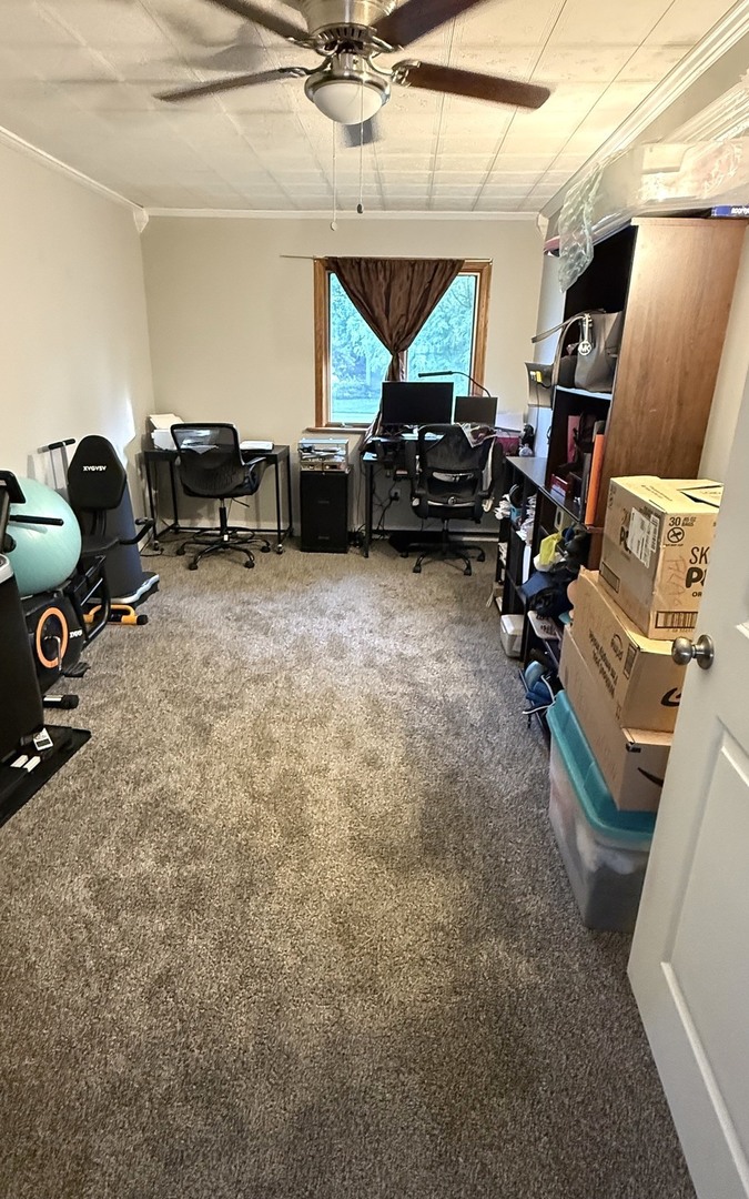 5199 Elmwood Road Oak Forest, IL 60452 - Photo 13 of 30 a view of a room with gym equipment