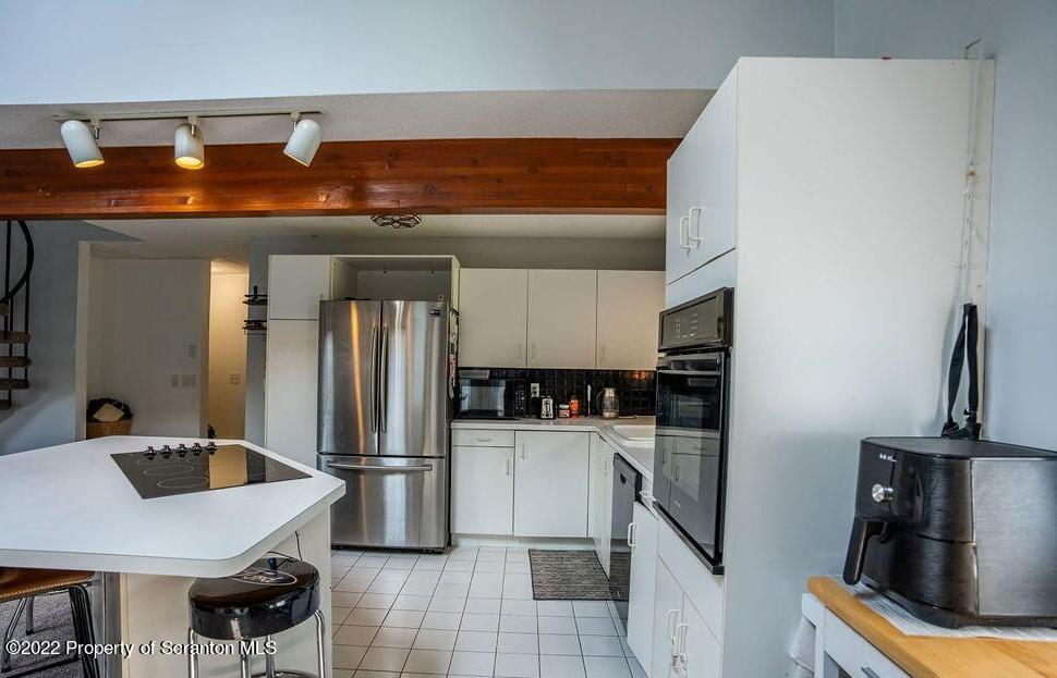 71 Ruffed Grouse Road Greentown, PA 18426 - Photo 6 of 51 Gallery Image 6