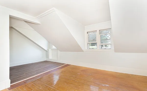 $900,000 | 963 Main Street, Leicester, MA 01524