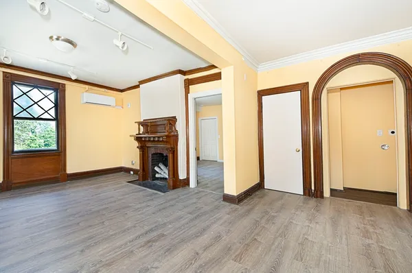 $900,000 | 963 Main Street, Leicester, MA 01524