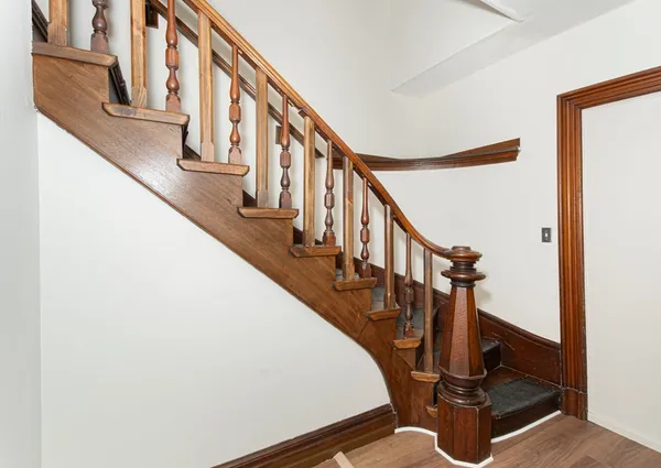 $900,000 | 963 Main Street, Leicester, MA 01524