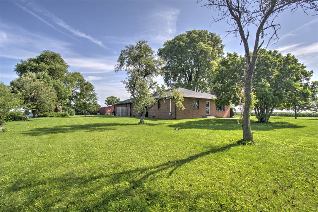 9149 1700 E Road Oreana, IL 62554 - Photo 39 of 47