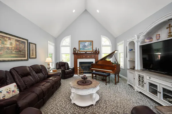 $499,900 | 281 Creekside Court, Hartford City, IN 47348
