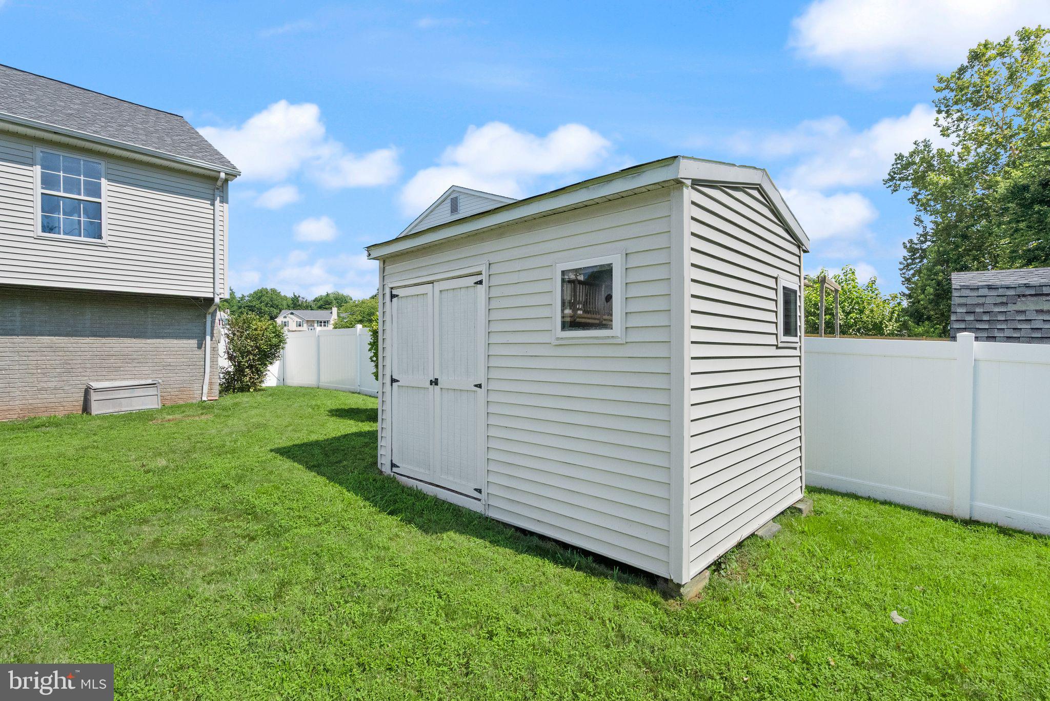 5837 Riverside Drive Woodbridge, VA 22193 - Photo 54 of 58 Gallery Image 54