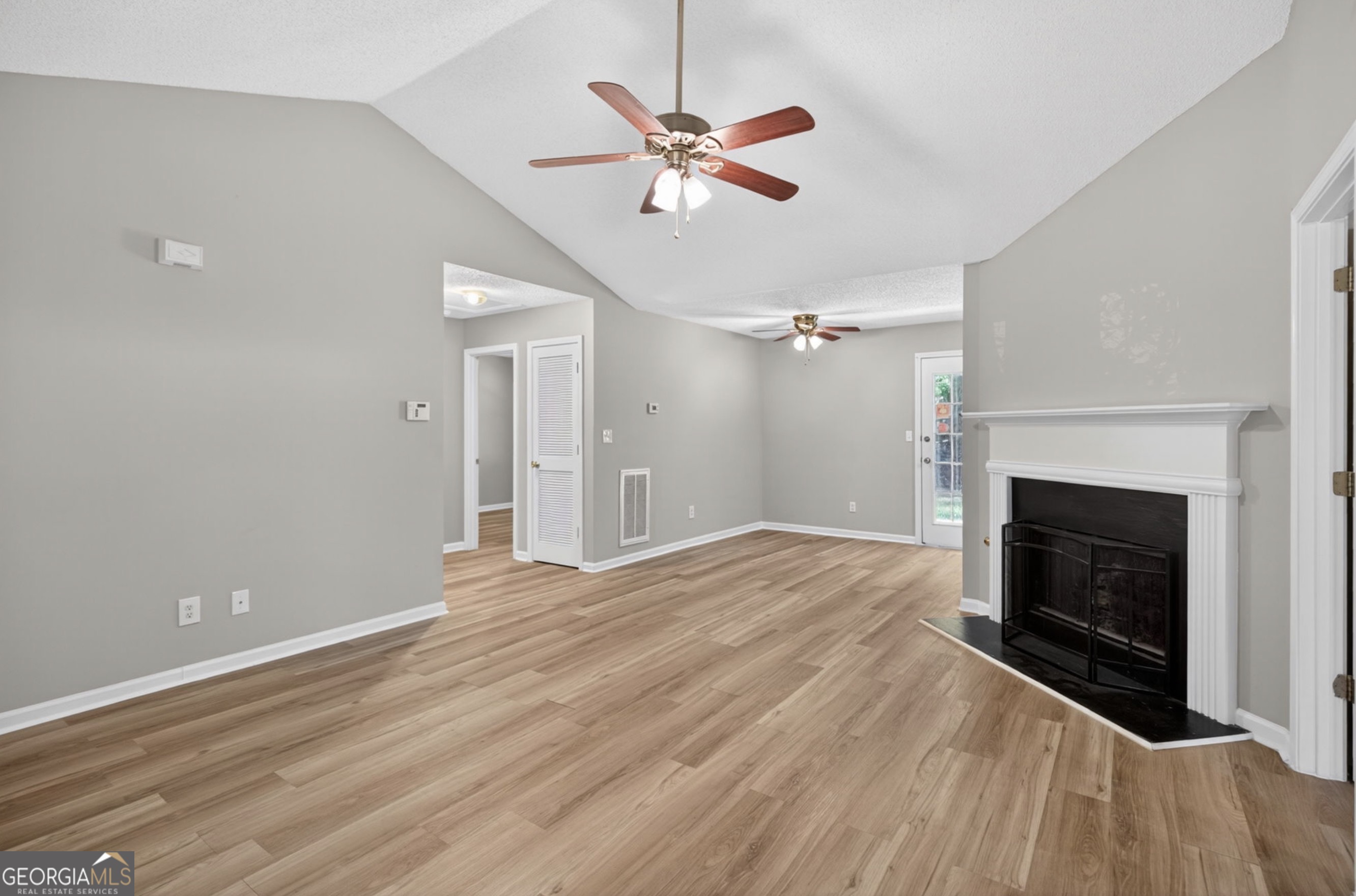 263 Cedars Glen Circle Villa Rica, GA 30180 - Photo 3 of 19