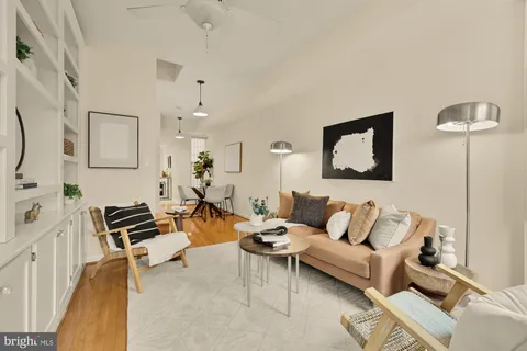 $725,000 | 909 8th Street Northeast, Washington, DC 20002