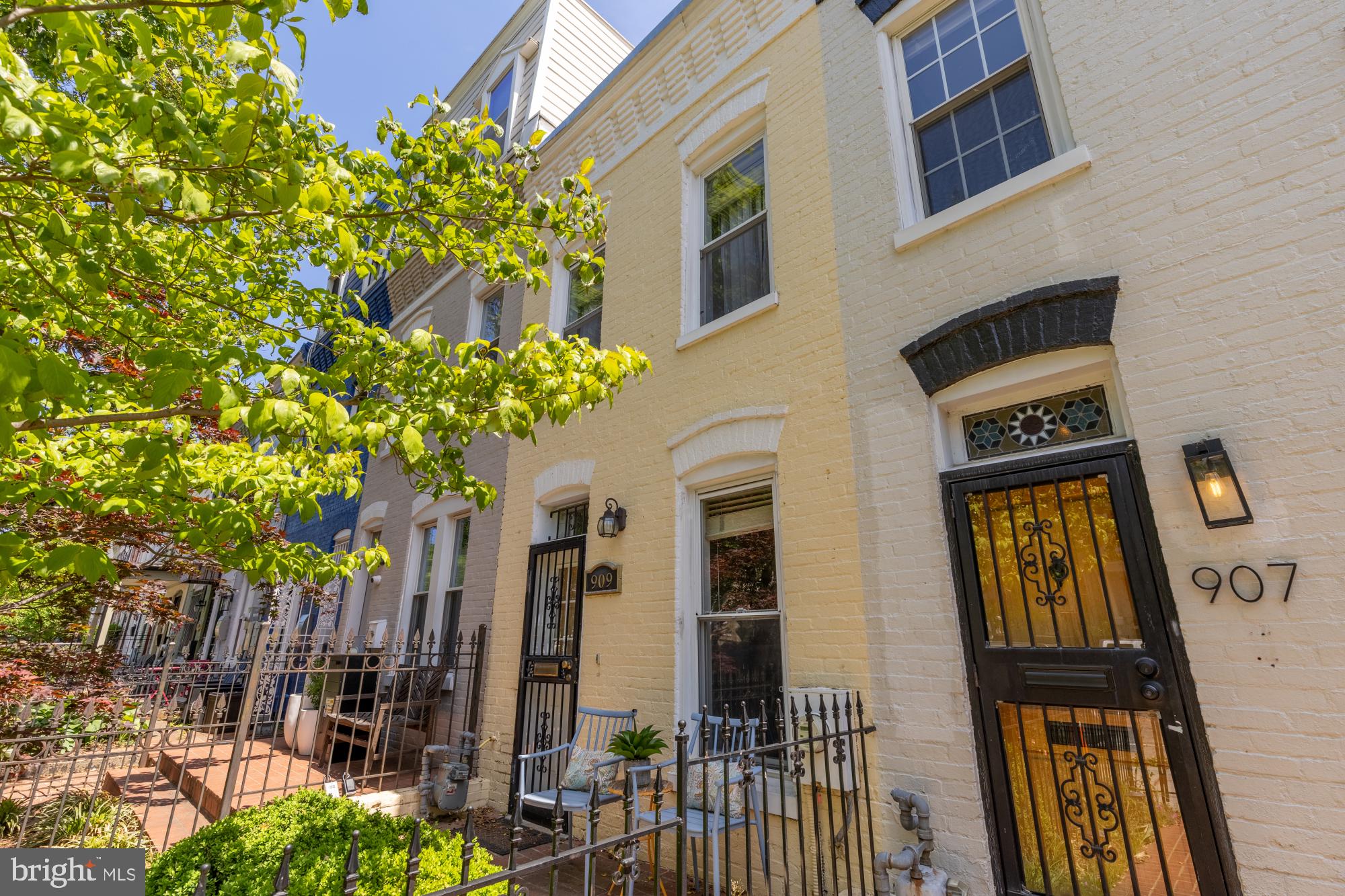 909 8th Street Northeast Washington, DC 20002 - Photo 3 of 25