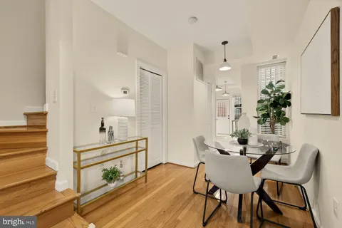 $698,000 | 909 8th Street Northeast, Washington, DC 20002