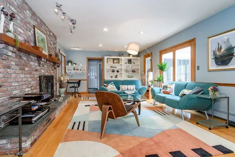 $2,095,000 | 40 Grand Hill Drive, Dover, MA 02030