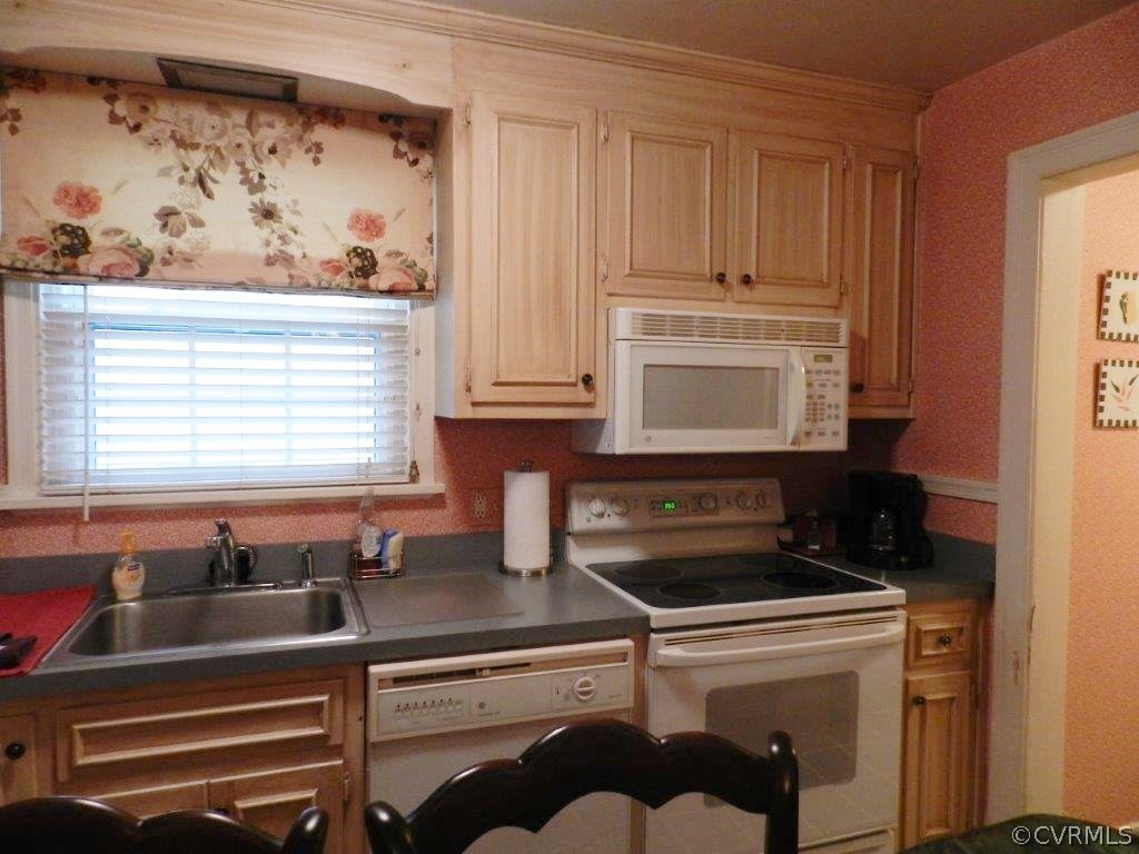 335 Lexington Road Richmond, VA 23226 - Photo 7 of 17 Gallery Image 7