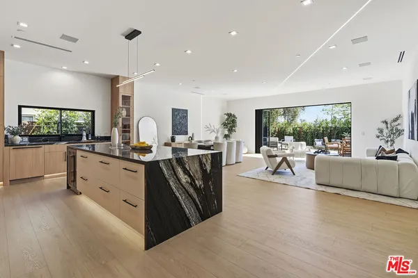 $2,190,000 | 5528 McLennan Avenue, Encino, CA 91436