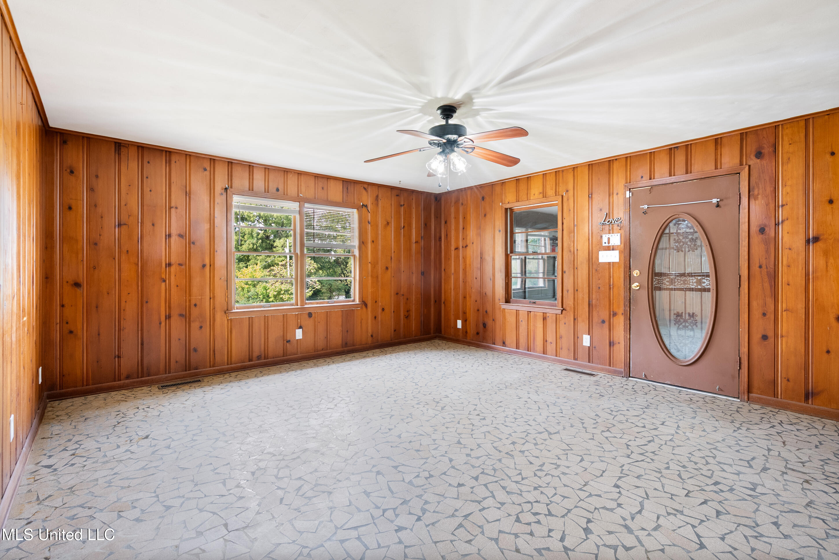 296 Johnson Park Holly Springs, MS 38635 - Photo 8 of 24 DSC08990