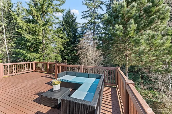 $1,888,666 | 14419 3rd Drive Southeast, Everett, WA 98208