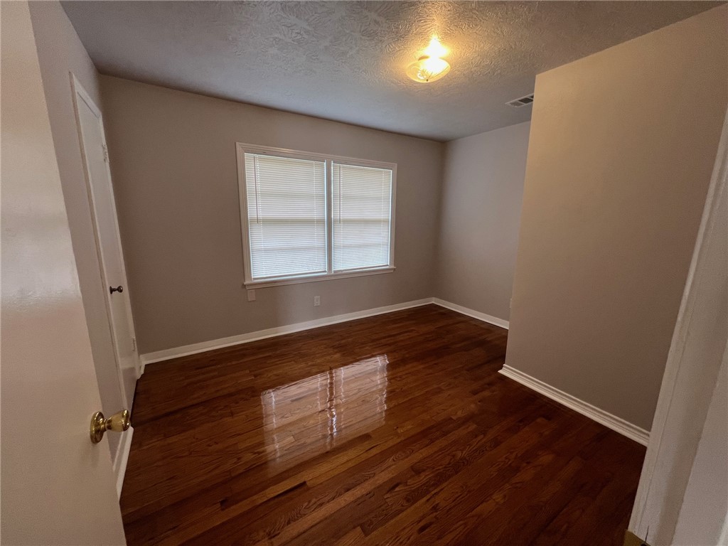 420 Gilbert Street Bryan, TX 77801 - Photo 6 of 7