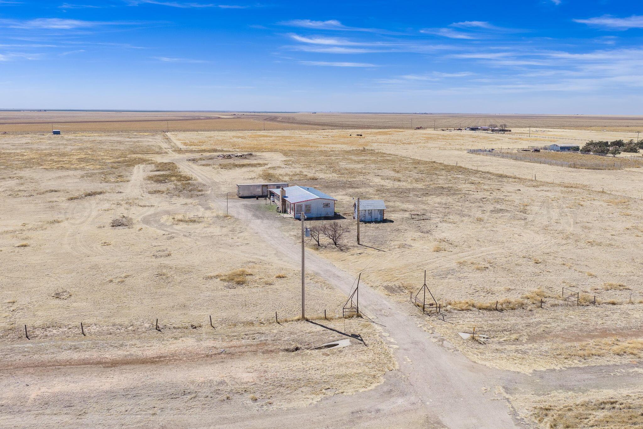 986 Highway 287 Claude, TX 79019 - Photo 7 of 24 Aerial Photos-2