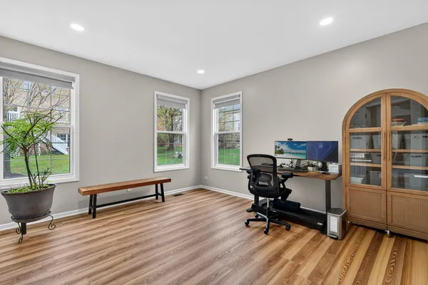 $950,000 | 484 Haleys Hill Court, Palatine, IL 60074