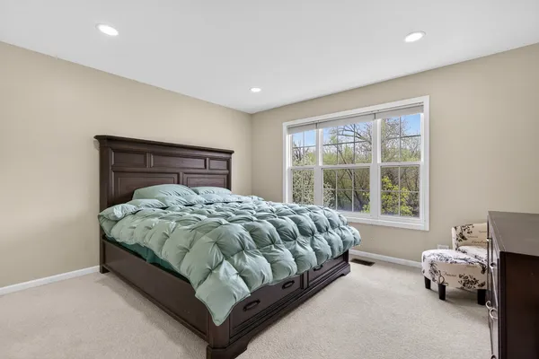 $950,000 | 484 Haleys Hill Court, Palatine, IL 60074