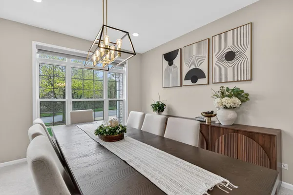 $950,000 | 484 Haleys Hill Court, Palatine, IL 60074