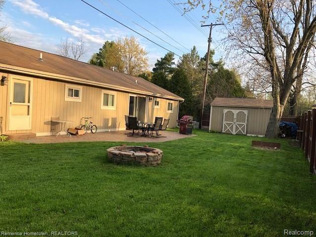 23900 Springbrook Drive Farmington Hills, MI 48336 - Photo 19 of 22