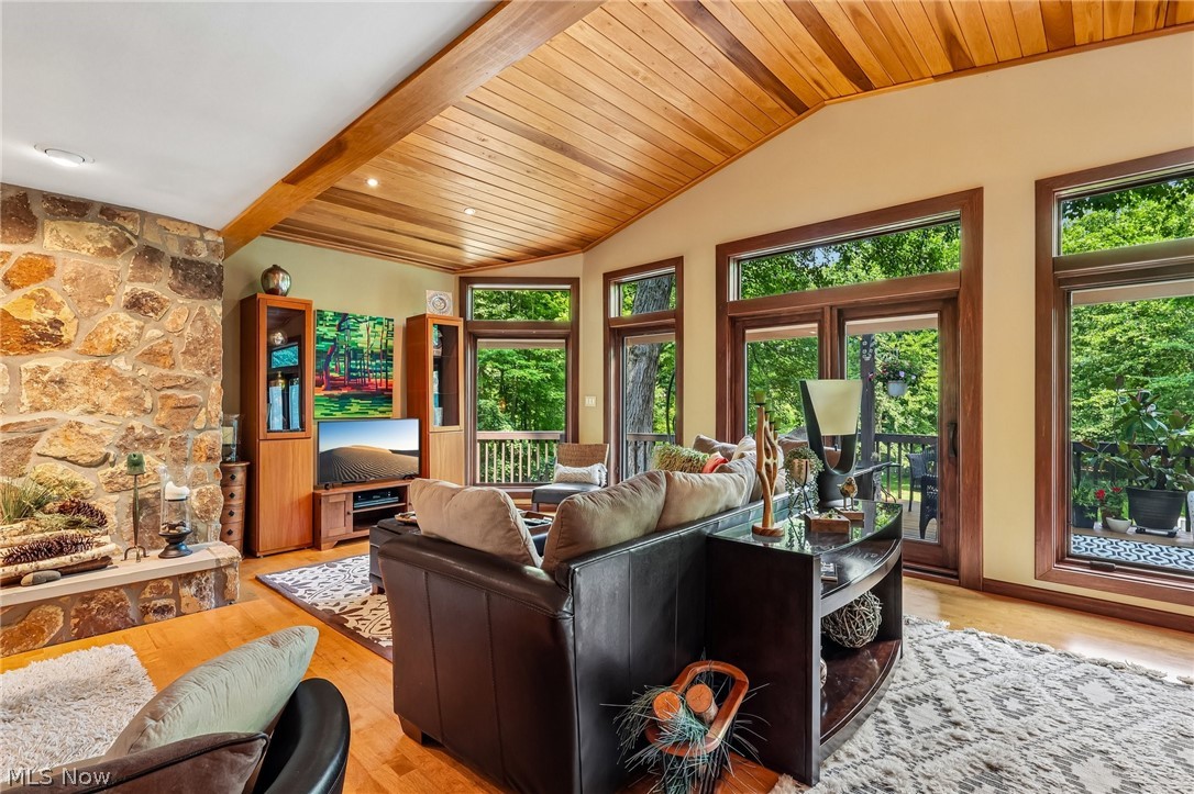 985 South Medina Line Road Wadsworth, OH 44281 - Photo 11 of 50 Gallery Image 11