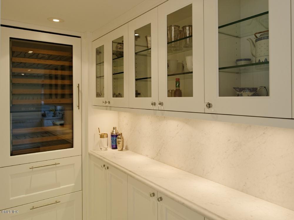 661 Steamboat Road, Unit B Greenwich, CT 06830 - Photo 11 of 61 661 Steamboat Rd 34 - WEB