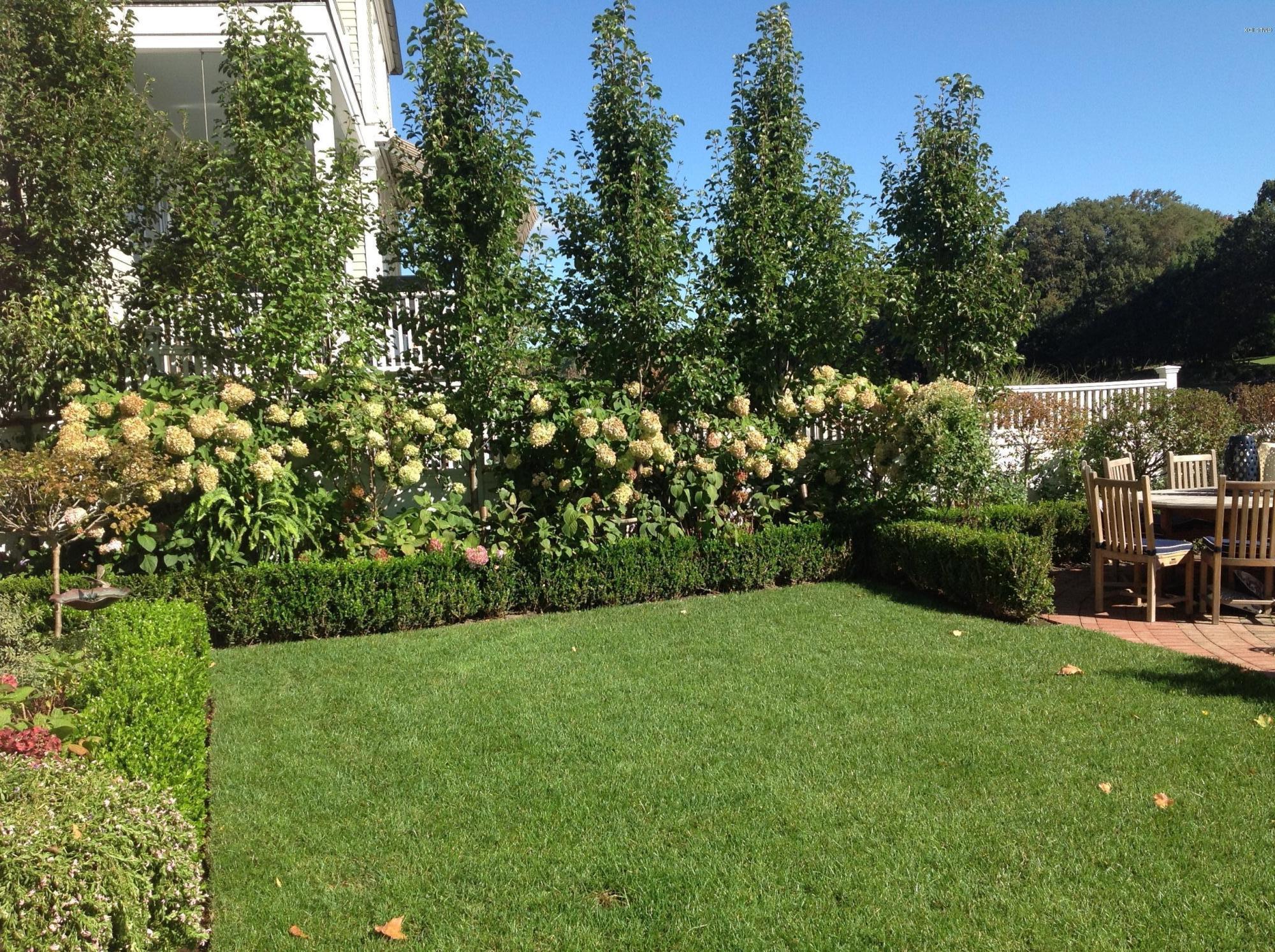 661 Steamboat Road, Unit B Greenwich, CT 06830 - Photo 38 of 61 Garden 1