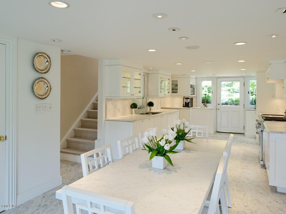 661 Steamboat Road, Unit B Greenwich, CT 06830 - Photo 8 of 61 661 Steamboat Rd 30 - WEB