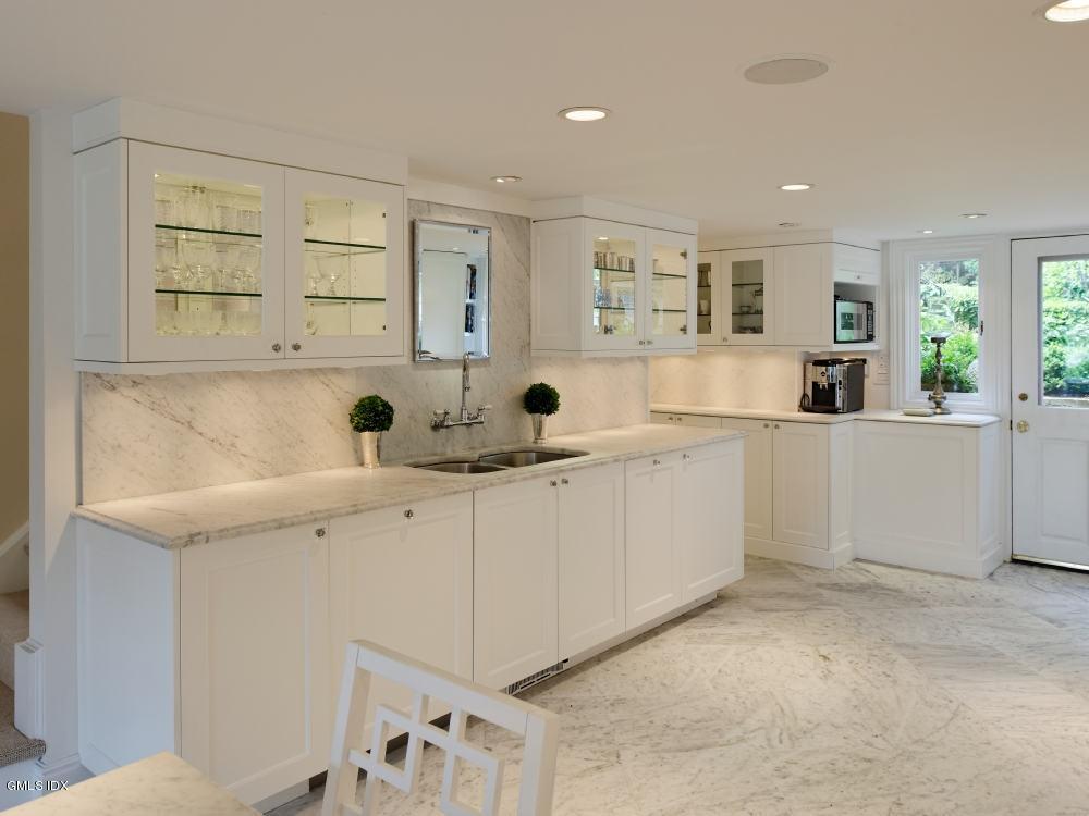 661 Steamboat Road, Unit B Greenwich, CT 06830 - Photo 10 of 61 661 Steamboat Rd 32 - WEB